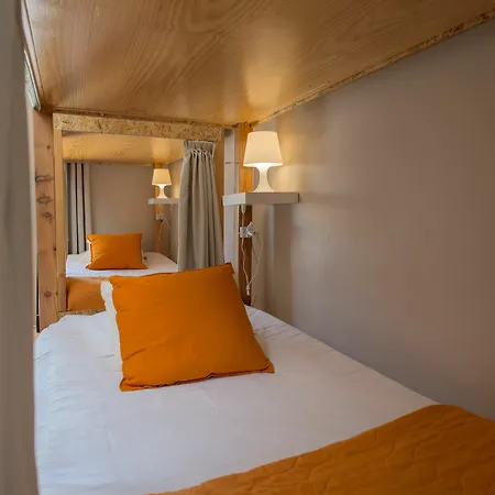 Passport Hotel 2*